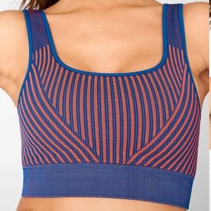 Fabletics Seamless Low Impact Medium Sports Bra